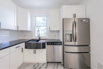 32 Palm St in Newark, NJ - Building Photo - Building Photo