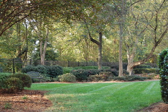 The Gables at Druid Hills Senior Apartments in Charlotte, NC - Foto de edificio - Building Photo