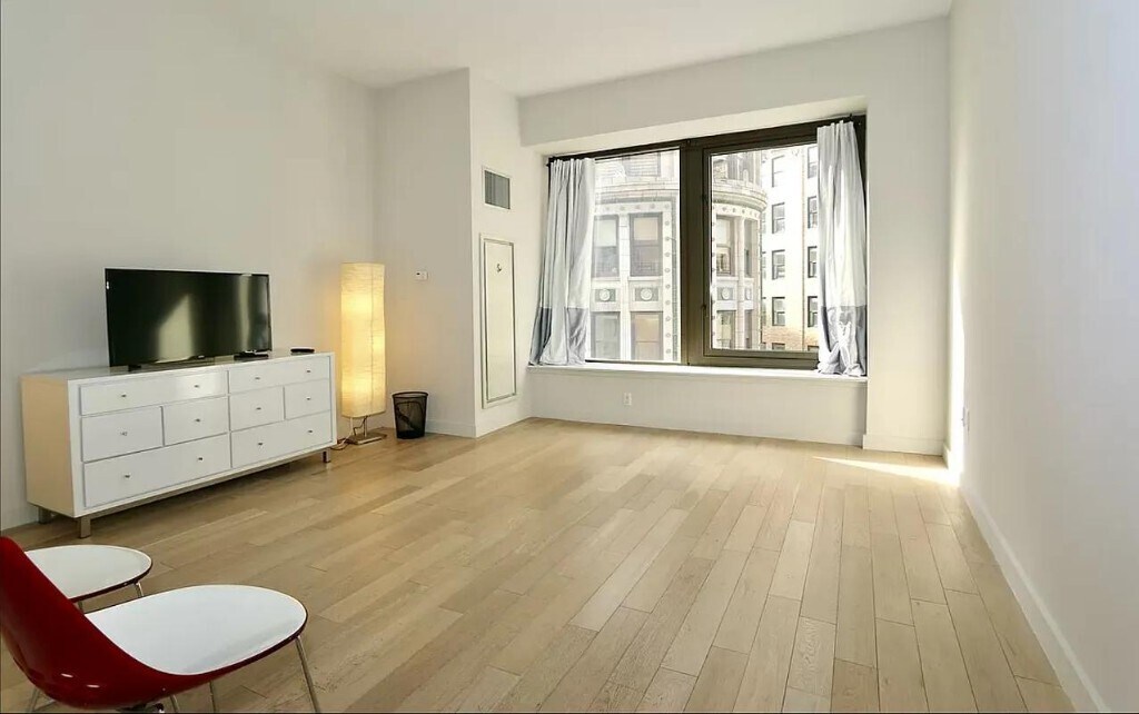 75 Wall St in New York, NY - Building Photo