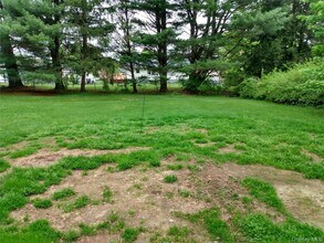 10 Elm St in Westbrookville, NY - Building Photo - Building Photo