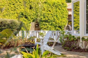 630 N Gardner St, Unit House in Los Angeles, CA - Building Photo
