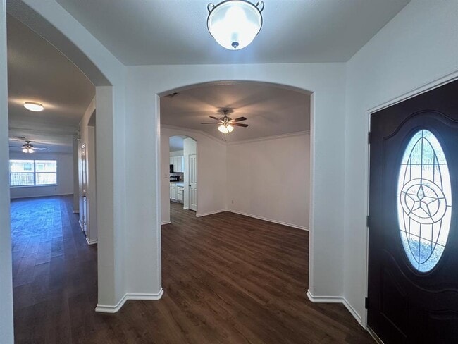 12720 Waynespur Ln in Elgin, TX - Building Photo - Building Photo