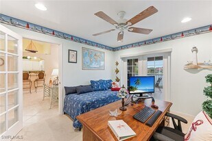 2565 Aspen Creek Ln in Naples, FL - Building Photo