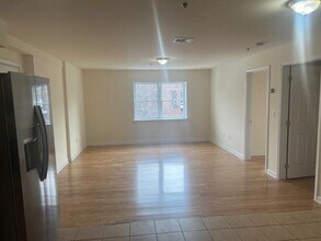 1031 Clinton St in Hoboken, NJ - Building Photo - Building Photo