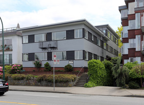 2358 Cornwall Ave in Vancouver, BC - Building Photo - Building Photo