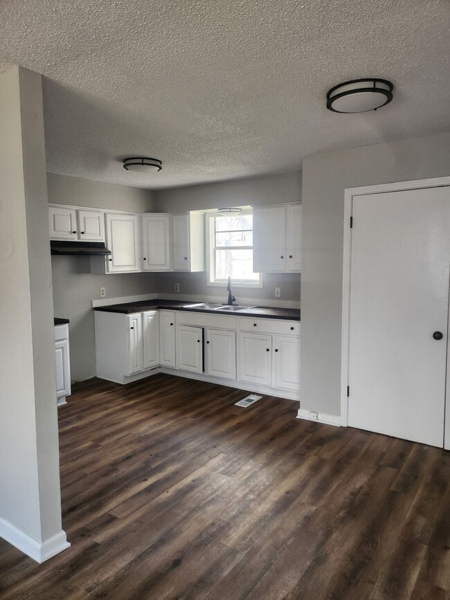 property at 1130 S Washington Ave