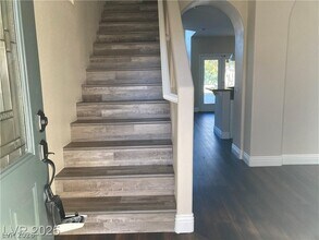 3120 Whispering Canyon Ct in Henderson, NV - Building Photo - Building Photo