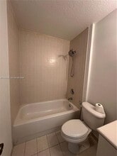 2191 Anchor Ct in Fort Lauderdale, FL - Foto de edificio - Building Photo