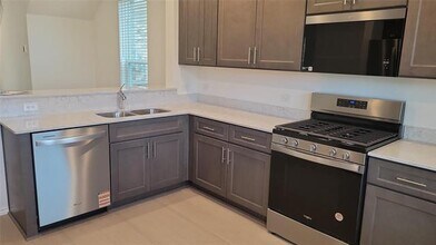 2416 Castlebar Dr in Princeton, TX - Building Photo - Building Photo