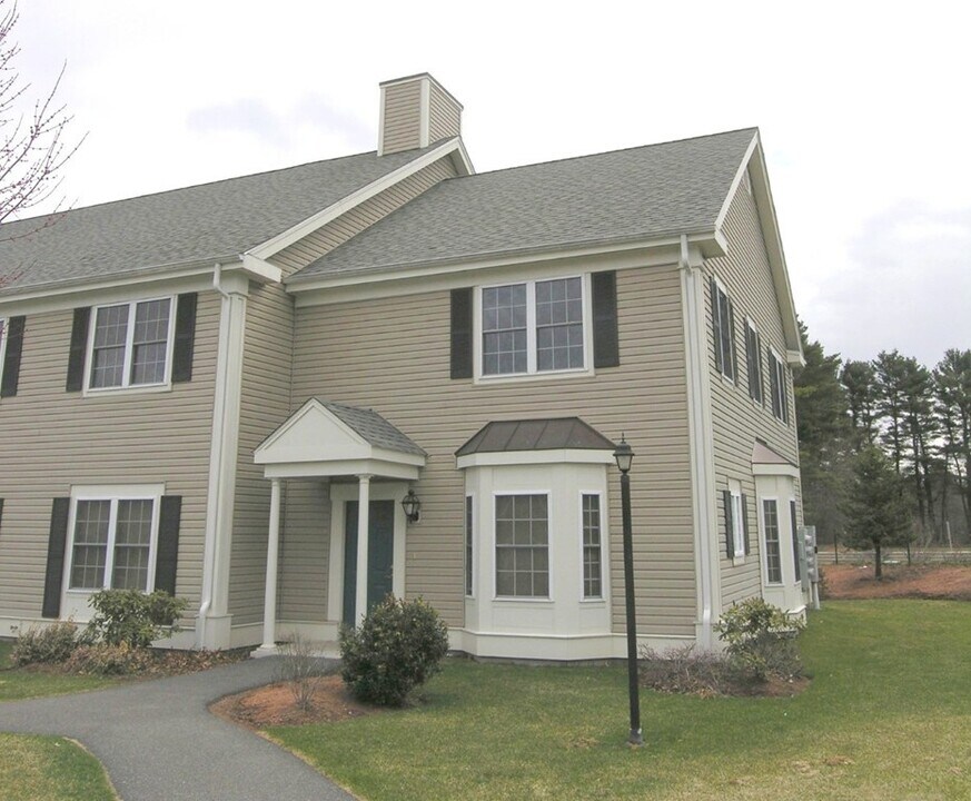 3 Abbott Ln in Concord, MA - Building Photo
