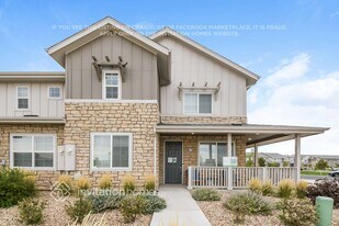 1866 S Flat Rock Way in Aurora, CO - Building Photo