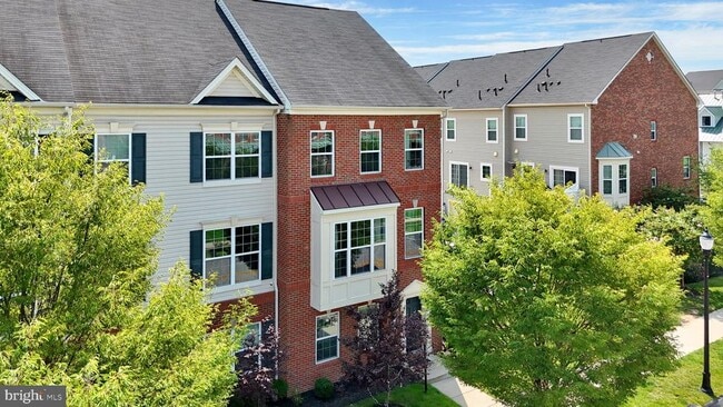property at 7049 Banbury Dr