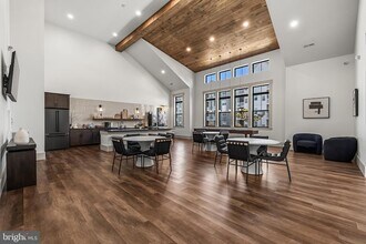 1201 Walnut Bottom Rd, Unit 13-0203 in Carlisle, PA - Building Photo - Building Photo