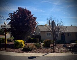 6552 Miles Ln in Carmichael, CA - Building Photo