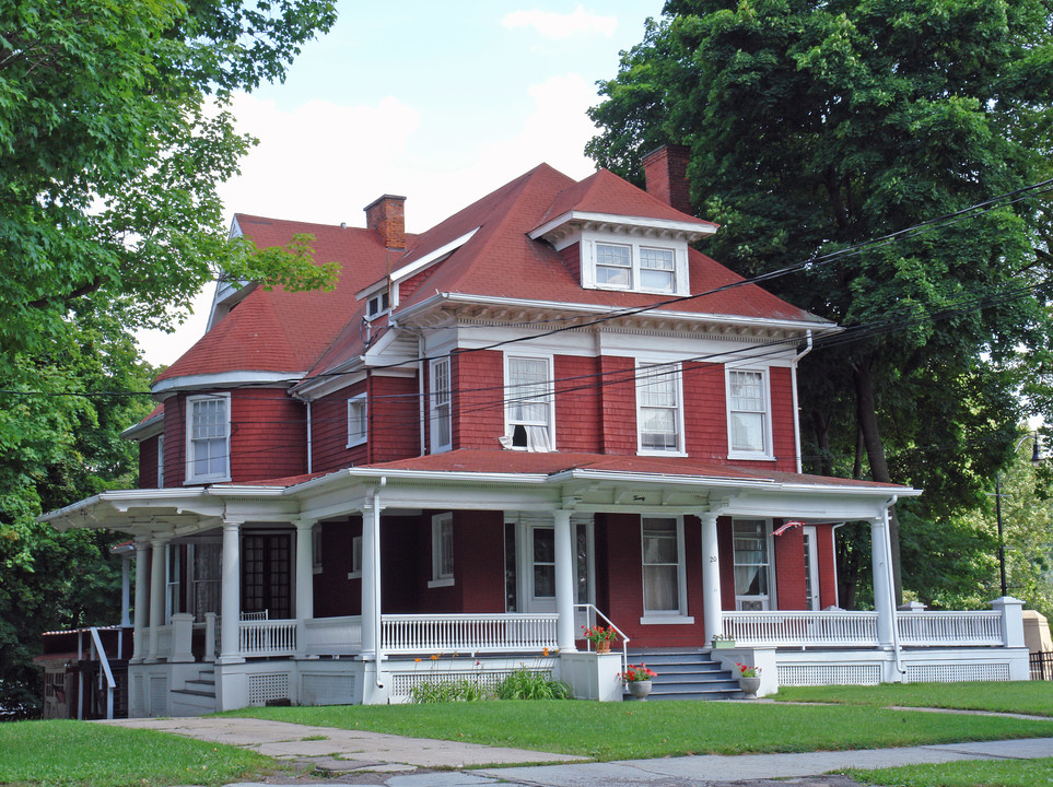 20 Front St in Binghamton, NY - Building Photo