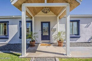 1422 E Windsor Ave in Phoenix, AZ - Building Photo