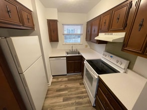 1 Hapgood Hill in Huntington, WV - Building Photo - Building Photo