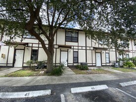 5154 Breckenridge Pl in West Palm Beach, FL - Building Photo