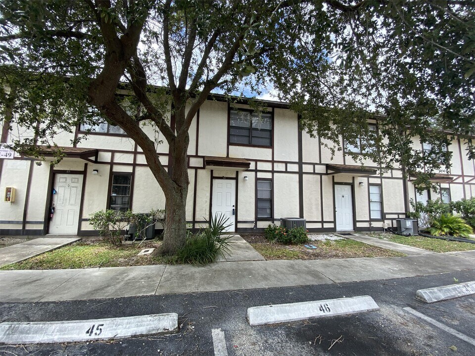 5154 Breckenridge Pl in West Palm Beach, FL - Building Photo
