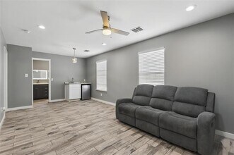 2349 Beaumont St in Fort Worth, TX - Building Photo - Building Photo