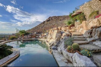 1608 Liege Dr in Henderson, NV - Building Photo - Building Photo