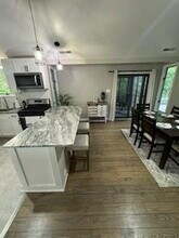 862 Carrier Dr in Strasburg, VA - Building Photo - Building Photo