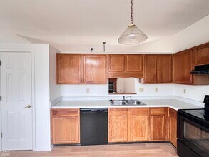 6104 Terrytown Pkwy in Indianapolis, IN - Building Photo - Building Photo