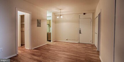 3900 Chestnut St-Unit -0B-614 in Philadelphia, PA - Building Photo - Building Photo