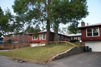 4816-4818 Camden Ct in Madison, WI - Foto de edificio - Building Photo