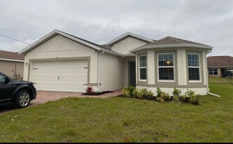1207 SW Embers Ter in Cape Coral, FL - Building Photo