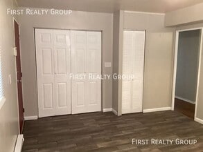 4565 Gardendale Ave in Dayton, OH - Building Photo - Building Photo