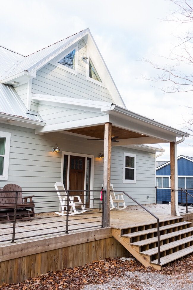 210 Gail Dr in Smithville, TN - Building Photo - Building Photo