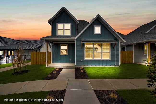 2404 Eaton St in Fort Worth, TX - Building Photo - Building Photo