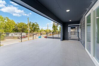 9328 Firnat St in Houston, TX - Building Photo - Building Photo