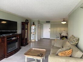210 174th St in Sunny Isles Beach, FL - Building Photo