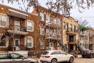 5457-5761 9E Av in Montréal, QC - Building Photo