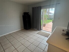 17016 SW 144th Ct in Miami, FL - Building Photo