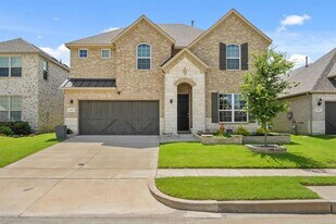 3217 Flowering Peach Dr. in Heath, TX - Building Photo