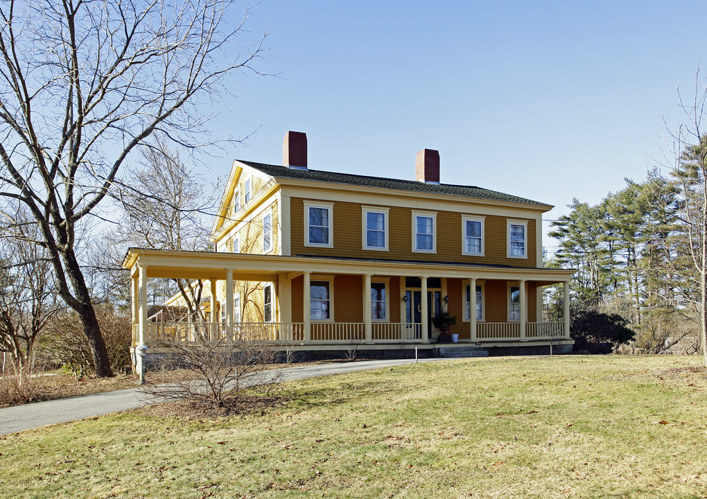 180 Fort Hill Rd in Gorham, ME - Building Photo