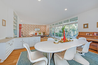 1211 E Valley Rd in Montecito, CA - Building Photo - Building Photo