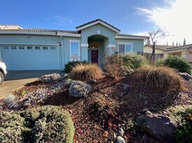 3257 Tacoma Narrows St in West Sacramento, CA - Building Photo
