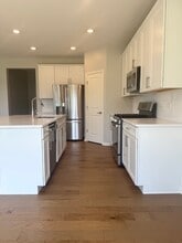 1320 Draper Rd in McHenry, IL - Building Photo - Building Photo