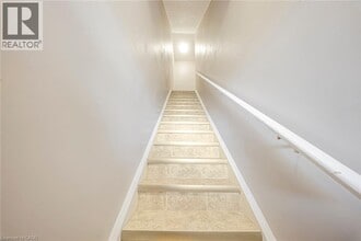 1108 Fairway Rd N in Kitchener, ON - Building Photo - Building Photo