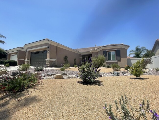 5588 Paseo Famosa in Hemet, CA - Building Photo - Building Photo