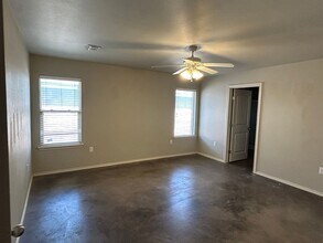 3211 108th St in Lubbock, TX - Building Photo - Building Photo