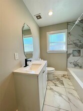 4504 Kingsbury St in Houston, TX - Building Photo - Building Photo