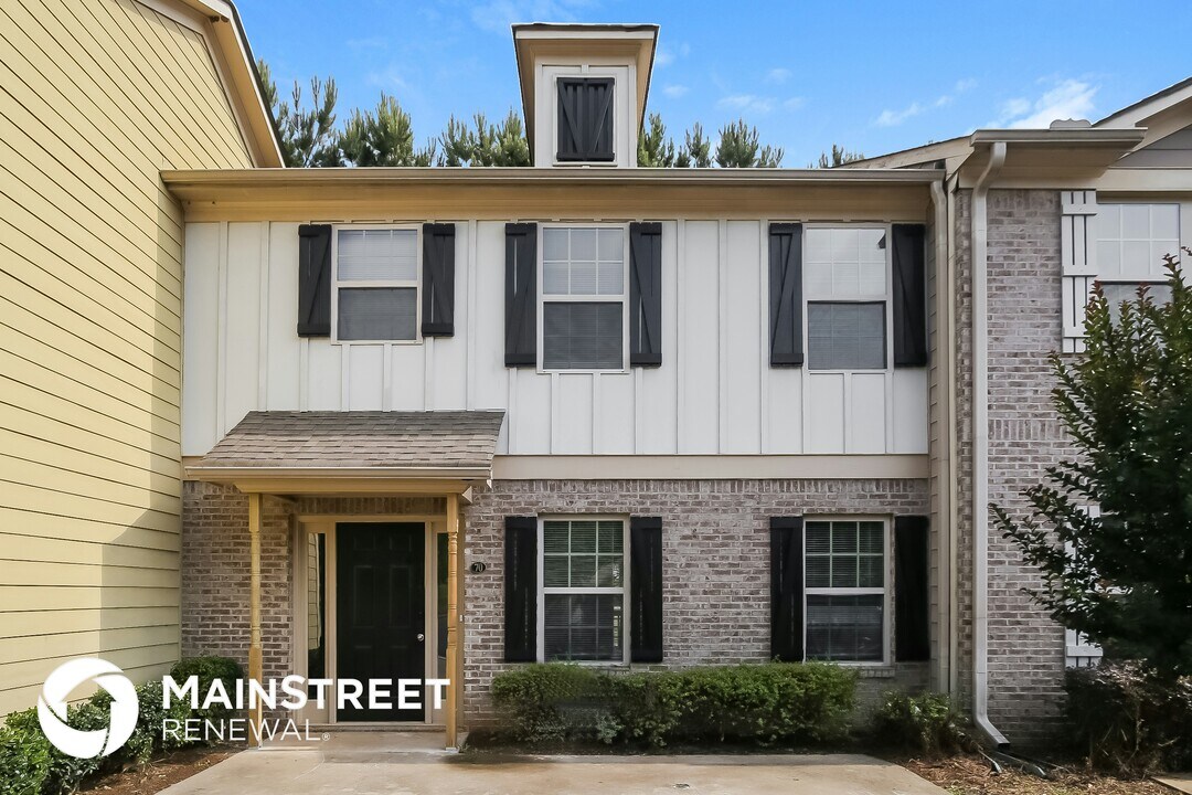 70 Gilliam's Xing SW in Cartersville, GA - Building Photo