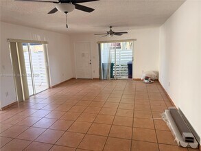 14343 SW 98th Terrace in Miami, FL - Building Photo - Building Photo