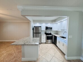 602 Saxony Ln in Delray Beach, FL - Building Photo - Building Photo