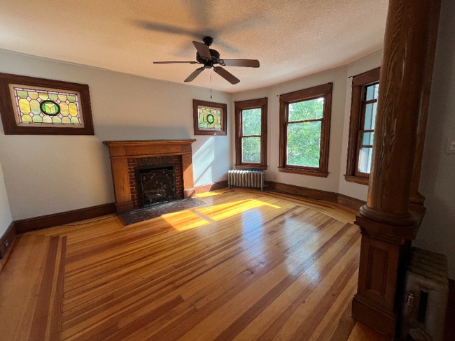 83 Firglade Ave in Springfield, MA - Building Photo - Building Photo